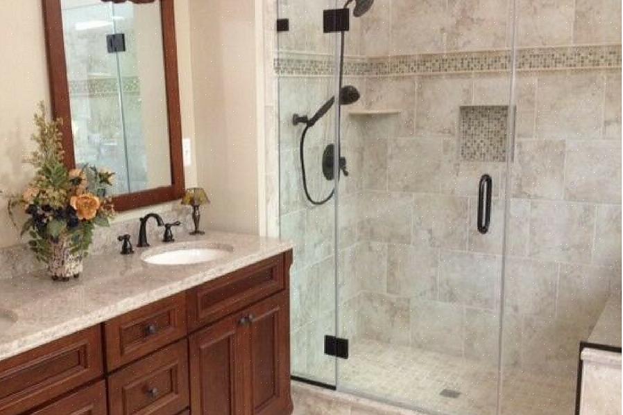 Volgens Homeadvisor zijn de gemiddelde kosten om een badkuip te installeren 2240€