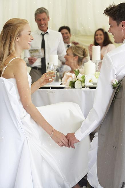 Als beste man is het een deel van uw taak om de juiste toon te behouden tijdens de bruiloft
