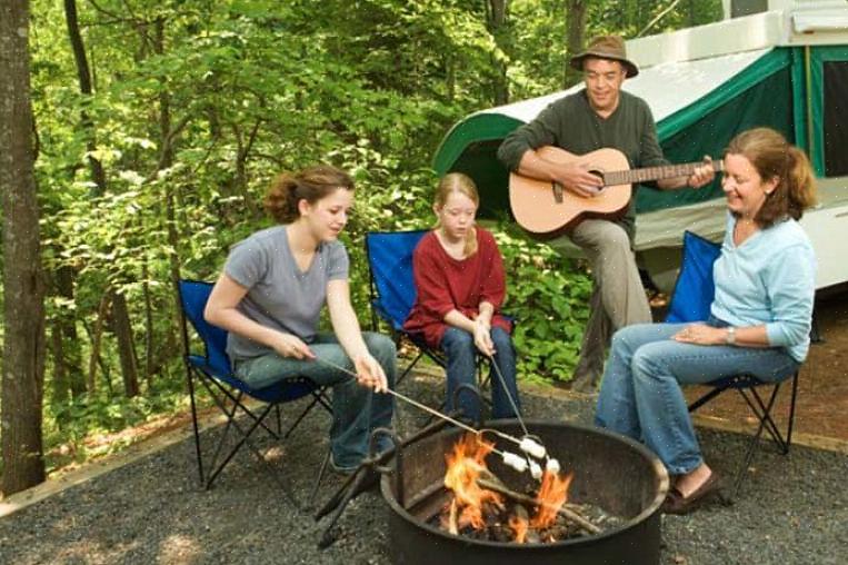 Met geplande gezinsactiviteiten kan een kampeertrip bijzonder leuk zijn