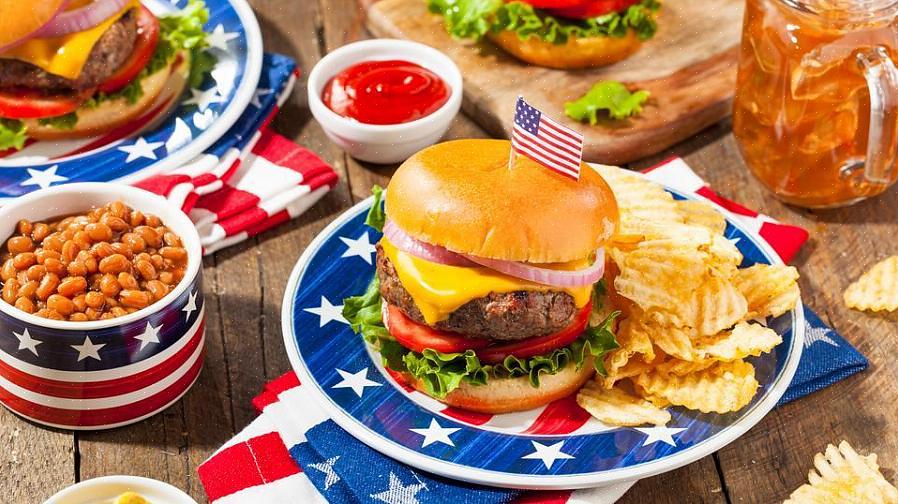 Een klassieke Fourth of July-barbecue is het beste als je goede vrienden