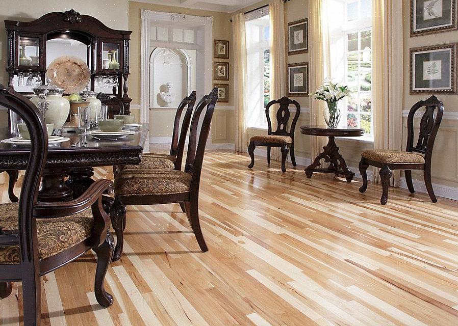 Bellawood is een merk van kant-en-klare hardhouten vloeren die exclusief worden verkocht in de Lumber