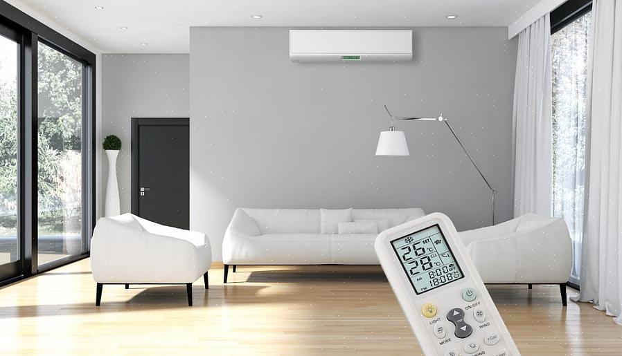 Ventilatoren kunnen ook helpen om koele lucht door het huis te verplaatsen om de werklast