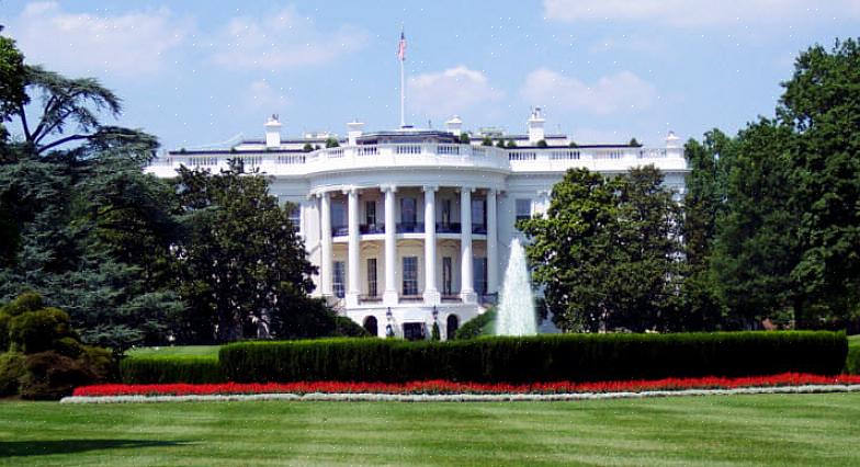 Er zijn drie manieren om uw verzoek voor een jubileumgroet in het Witte Huis in te dienen
