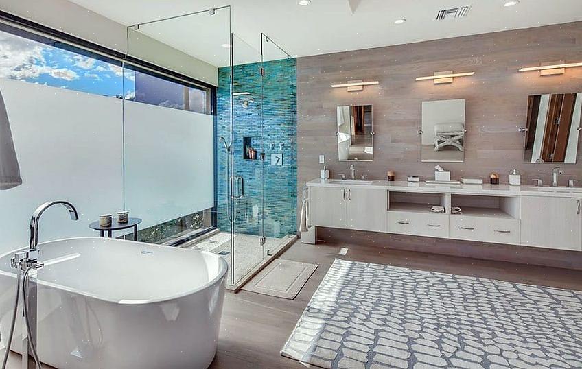 De moderne badkamer maakt gebruik van natuurlijke materialen