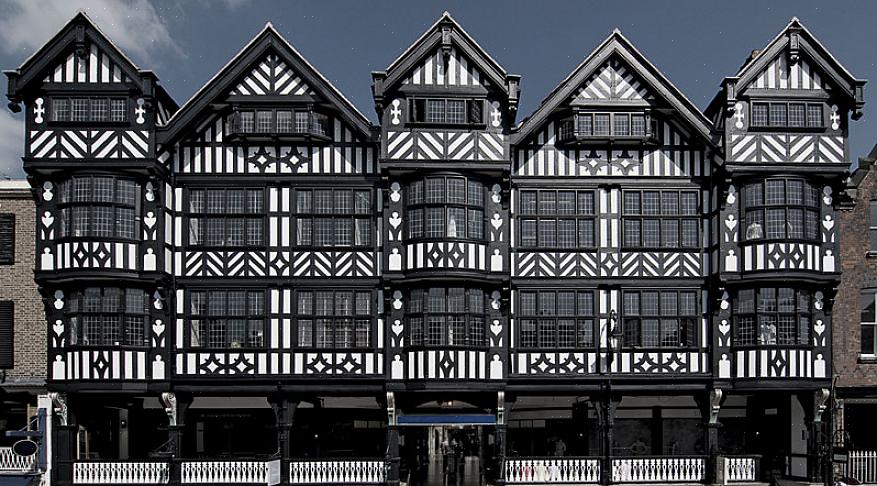 Samenvattend is de architectuur van Tudor Revival een uitbreiding van de Tudor-huizen die in de 15e