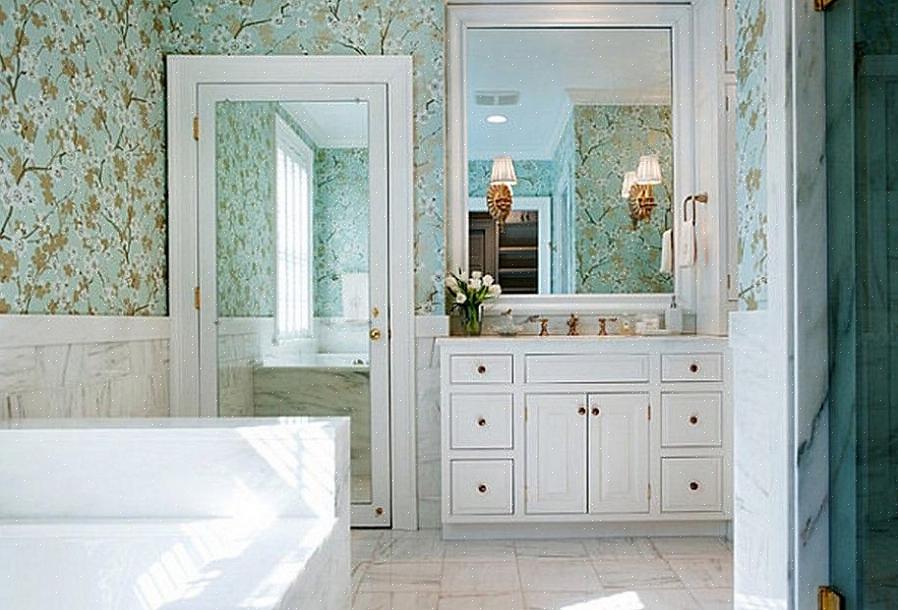 Je hebt geen spiegel op de badkamerdeur nodig om een goede feng shui in je huis te creëren
