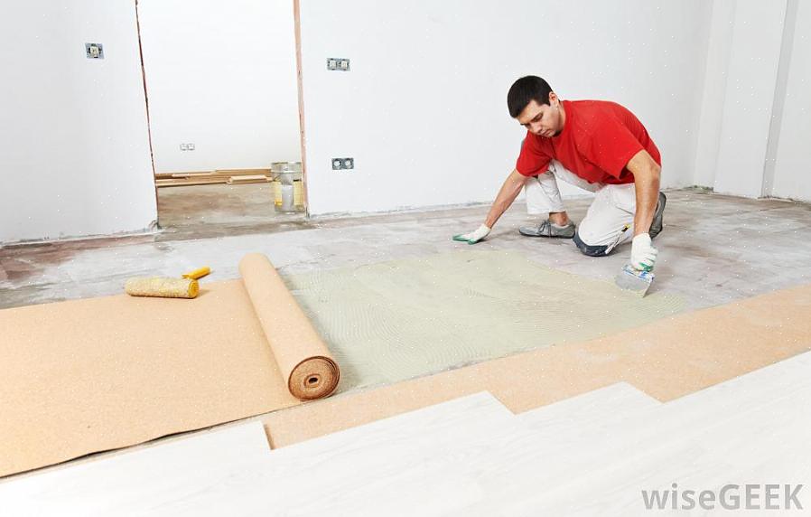 De term kamerbreed tapijt wordt gedefinieerd als tapijt dat is geweven op een breed weefgetouw